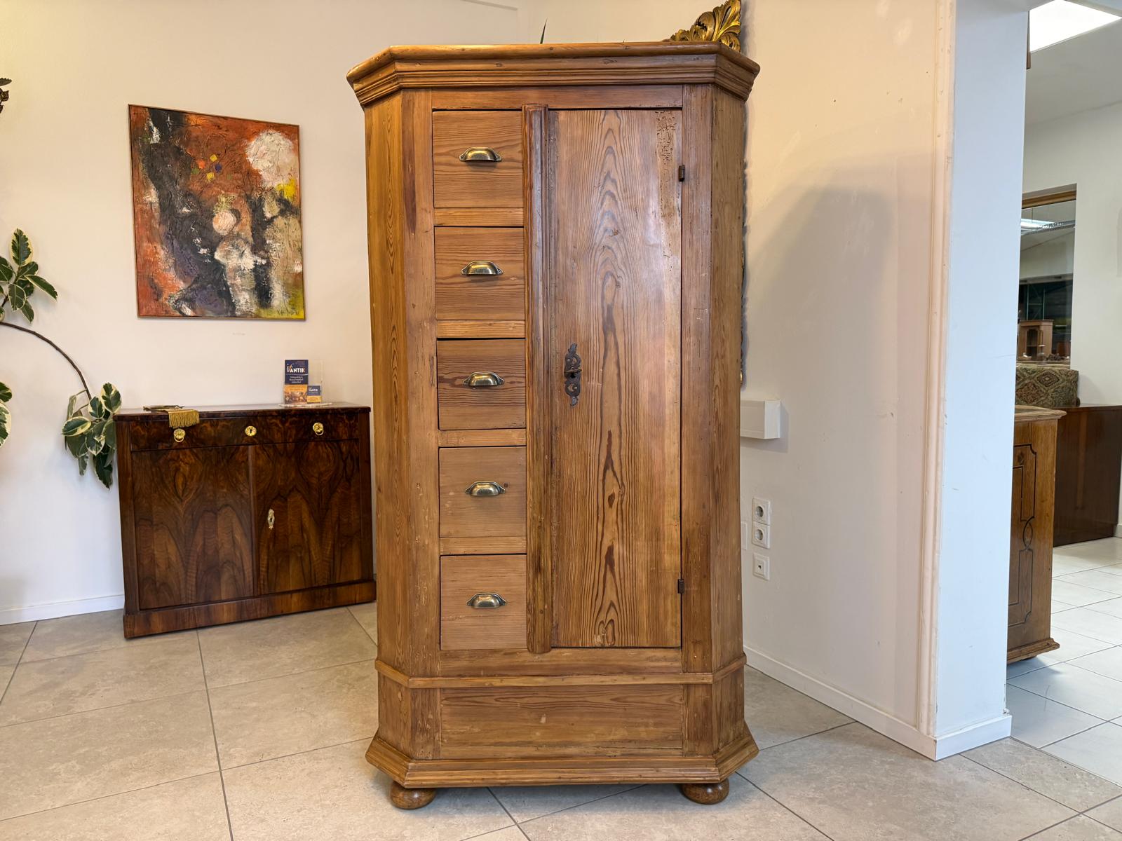 Barocker Brotschrank Almerschrank Vorratsschrank Bauernkasten Antik D1112