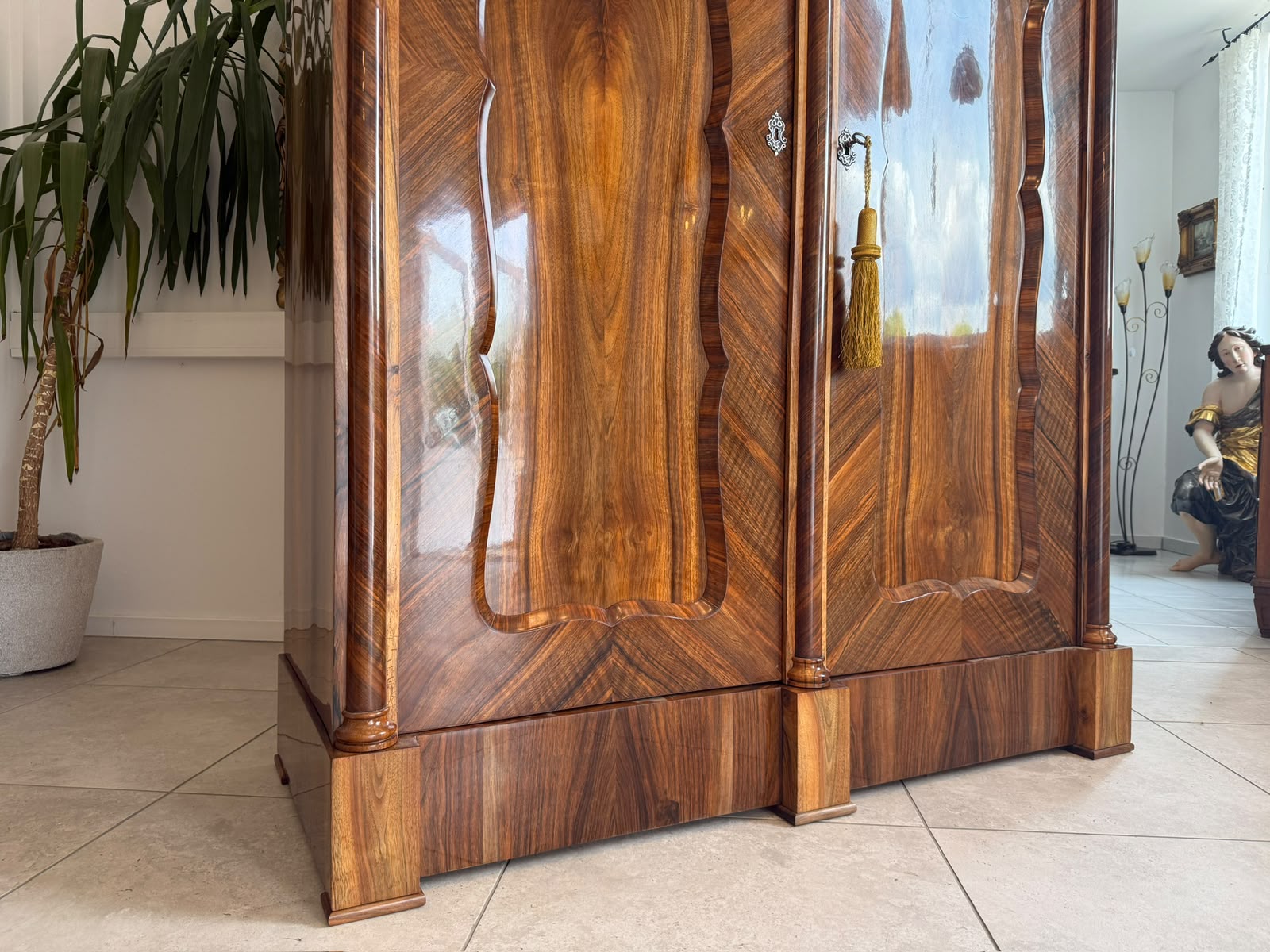  Empire Säulen Hallenschrank Restauriert Antik Antiquität Restauriert D2683