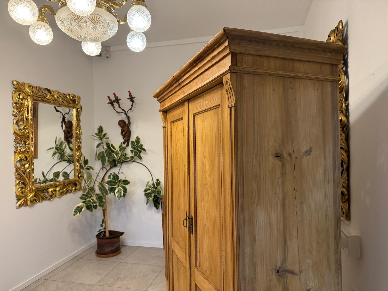 SALE Gründerzeit Bauernschrank Biedermeier Schrank G2225