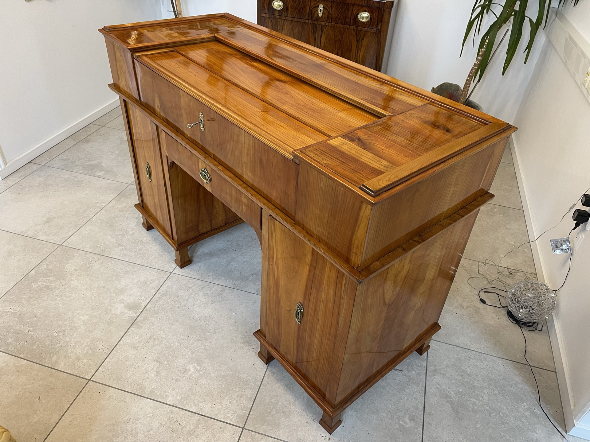 Barock-Biedermeier_10eCT2M5nA8uUmV restaurierter Biedermeier Rolladensekretär i2247