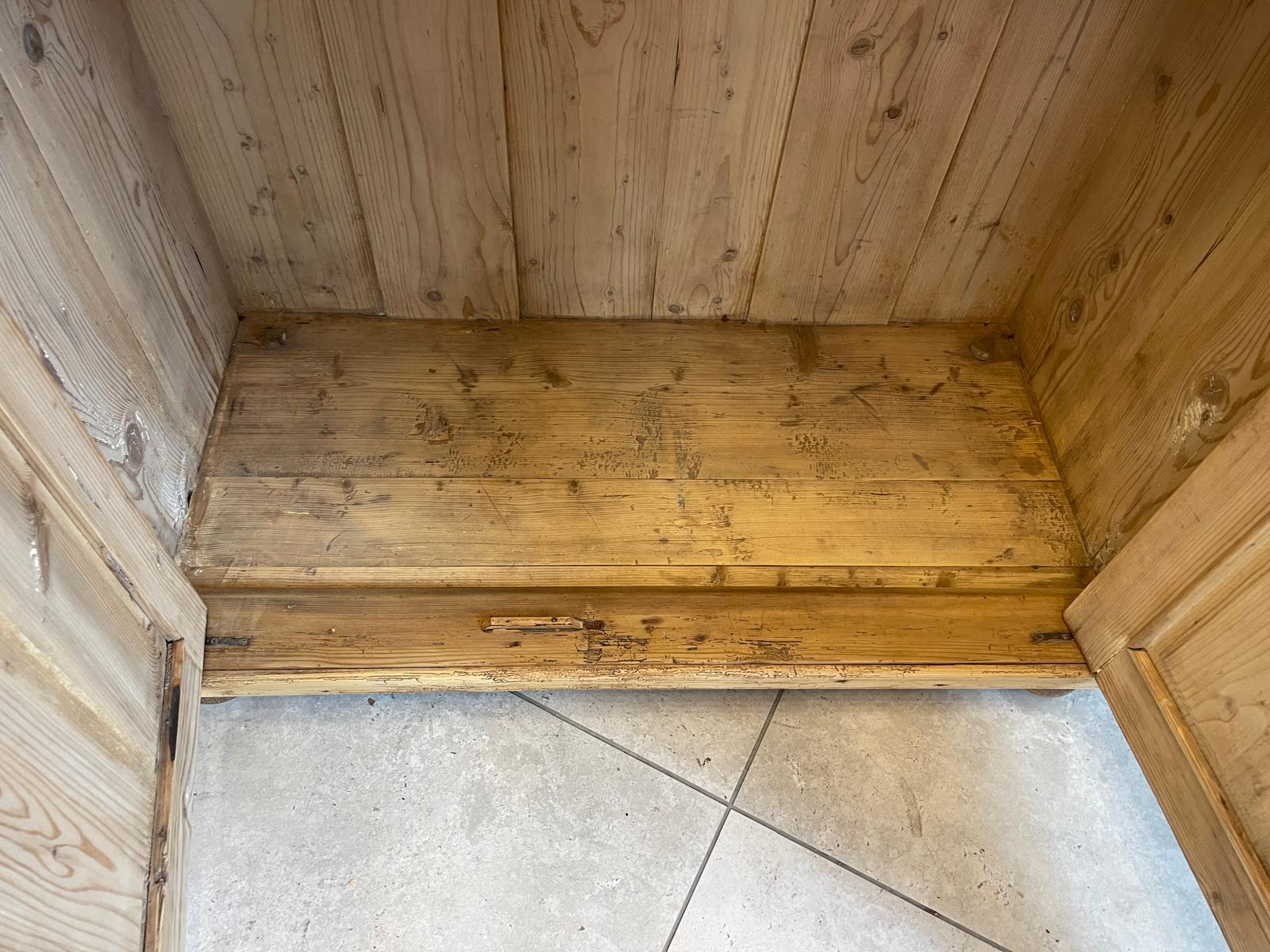 Originale Vitrine Bauernschrank Naturholz Bücherschrank Bauernvitrine Antik G1352