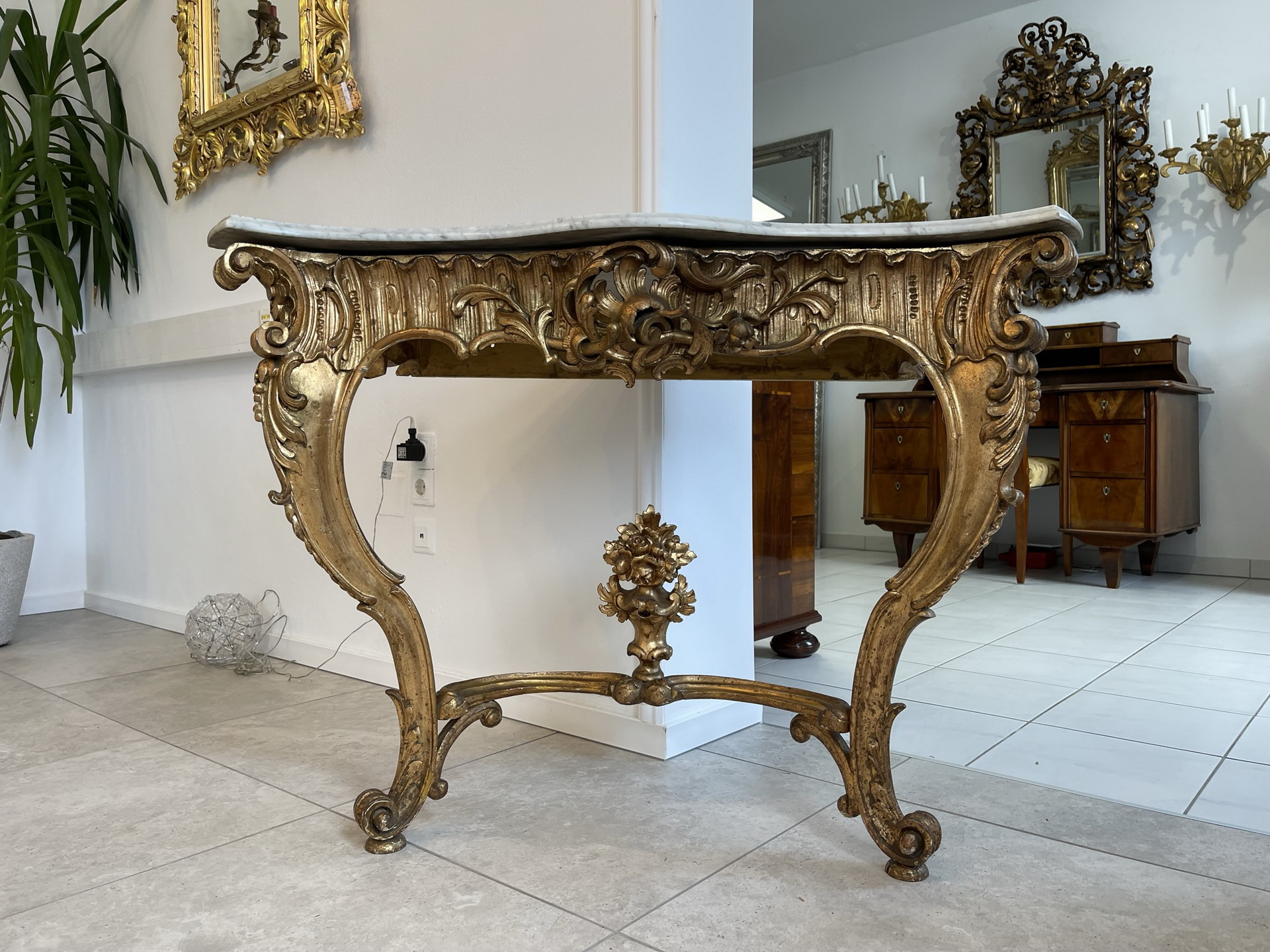 WErkbank-Hobelbank_-_100 originale vergoldete Konsole Podest Barockonsule i1444