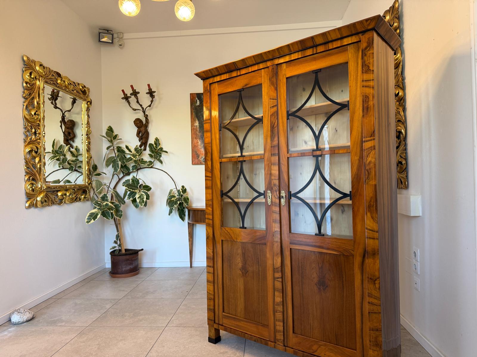 Restaurierte Biedermeier Vitrine Bücherschrank Glasschrank Antiquität G2160