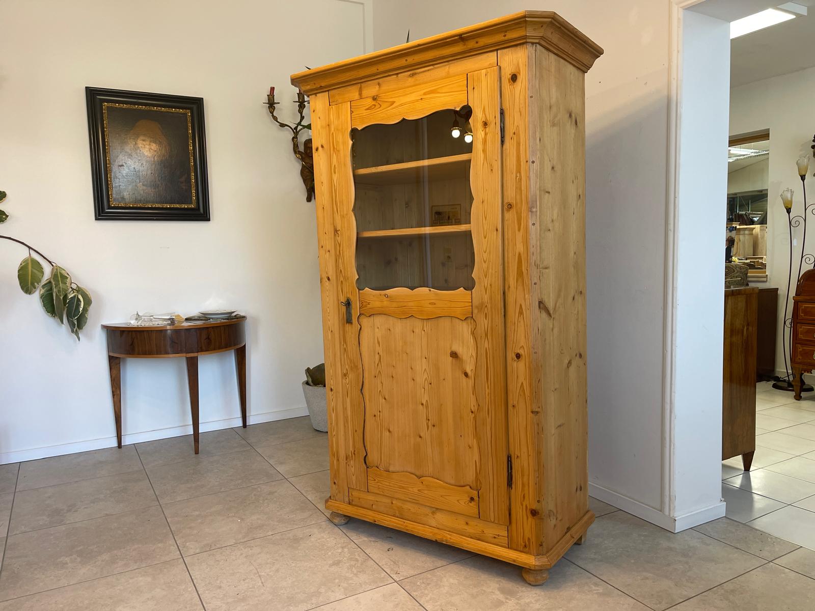 Bäuerliche Vitrine Bauernvitrine Bauernschrank Naturholz Bücherschrank Bauernmöbel G1184
