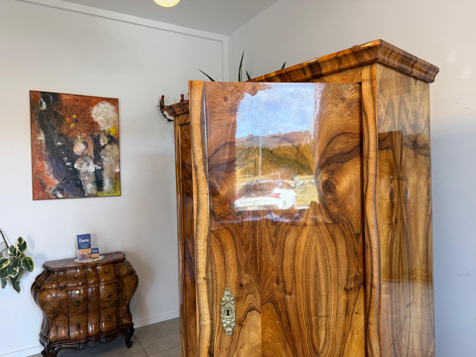 Sale Restaurierter Hallenschrank Biedermeier Schrank Kasten Antiquität D1178