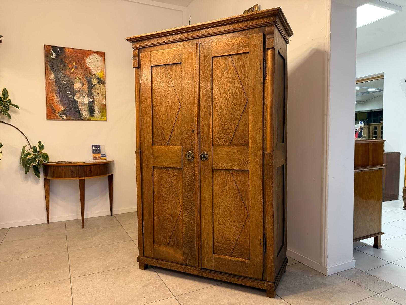 Originaler Eichenschrank Rauchschrank Kasten um 1820 G2258