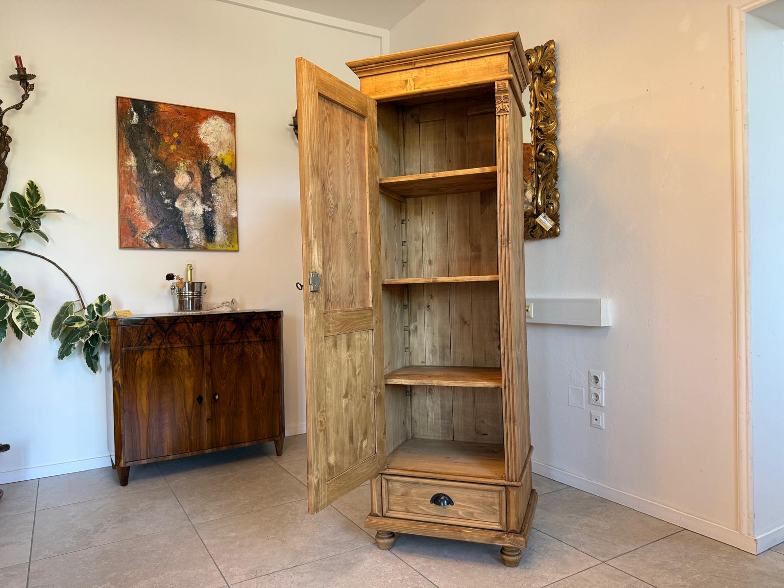 Bäuerlicher Gründerzeit Bauernschrank Naturholzschrank G2037