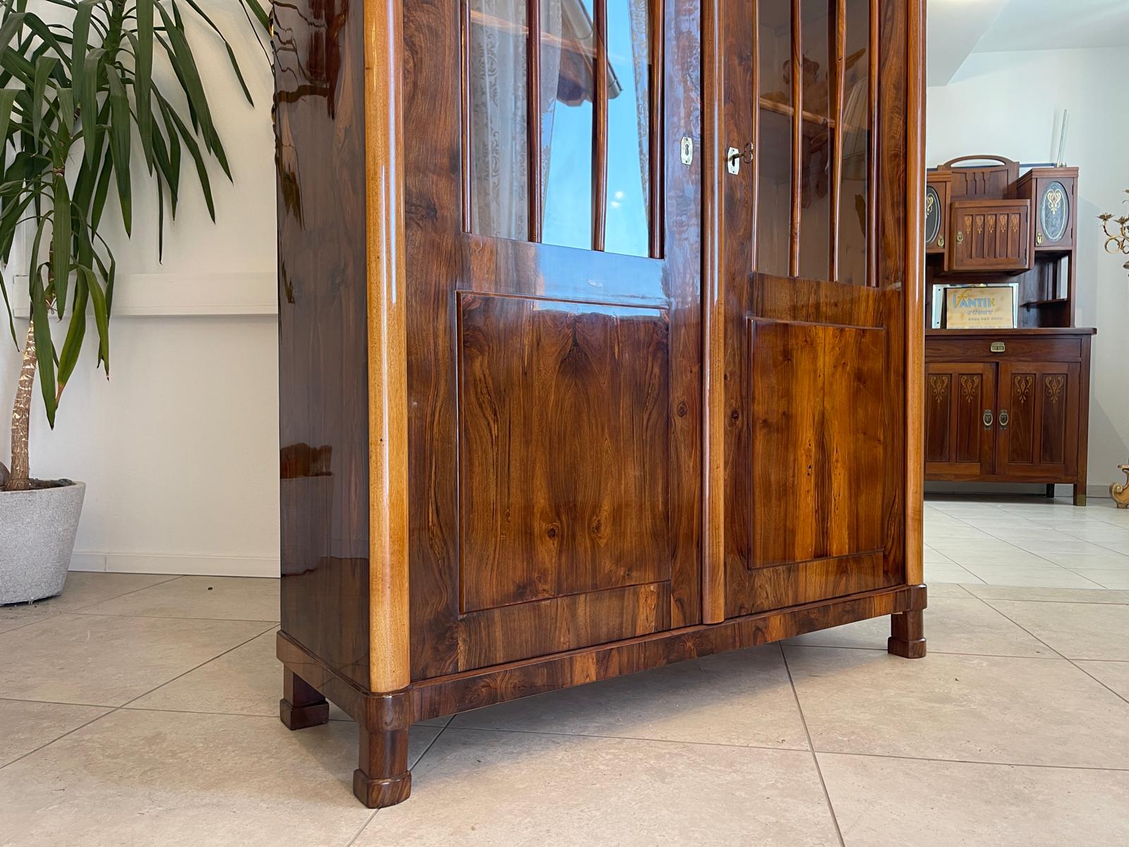 TRAUM Restaurierte Biedermeier Vitrine Bücherschrank Glasschrank ANTIQUITÄT G1371