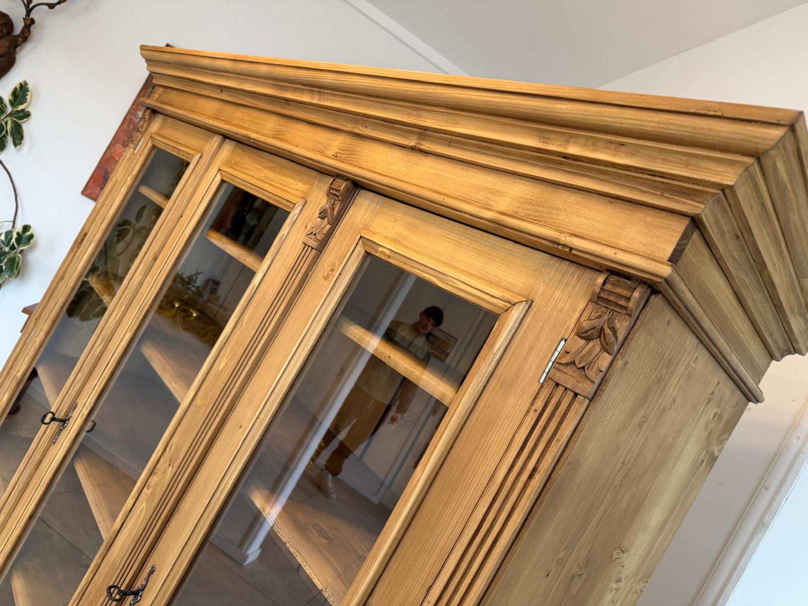 Bäuerliche Vitrine Bauernvitrine Naturholz Bücherschrank D2288