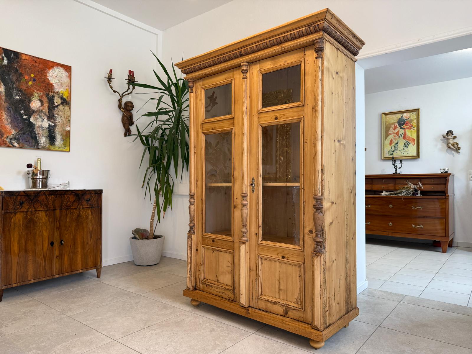 Restaurierte Gründerzeit Bauernvitrine Bauernschrank Originale G2032