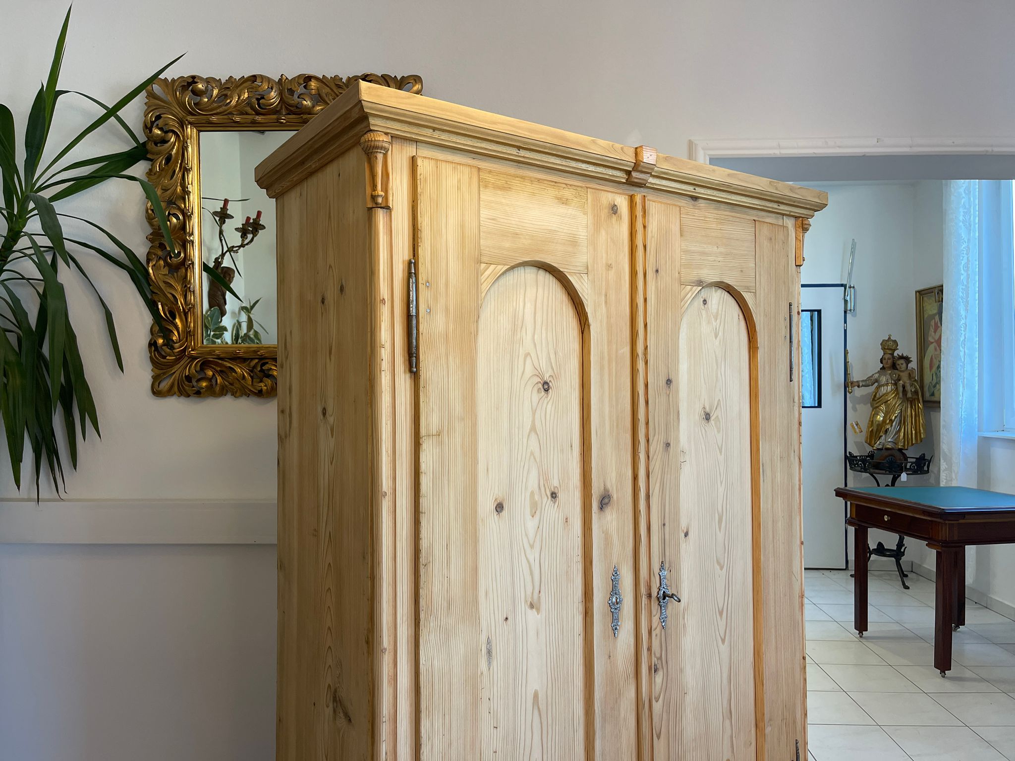 7d50f42e-0101-4d78-b07e-571cb422c5e9 Steirischer Bauernschrank Antik Gründerzeit Bauernkasten Naturholz A4828