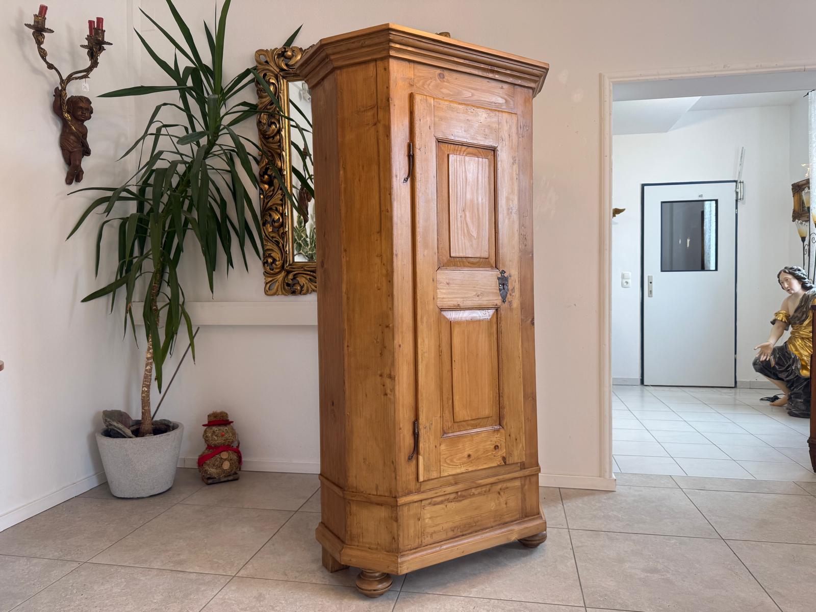 Restaurierter 1 türiger Bauernschrank Barocker Naturholzschrank Weichholz Antik D1020