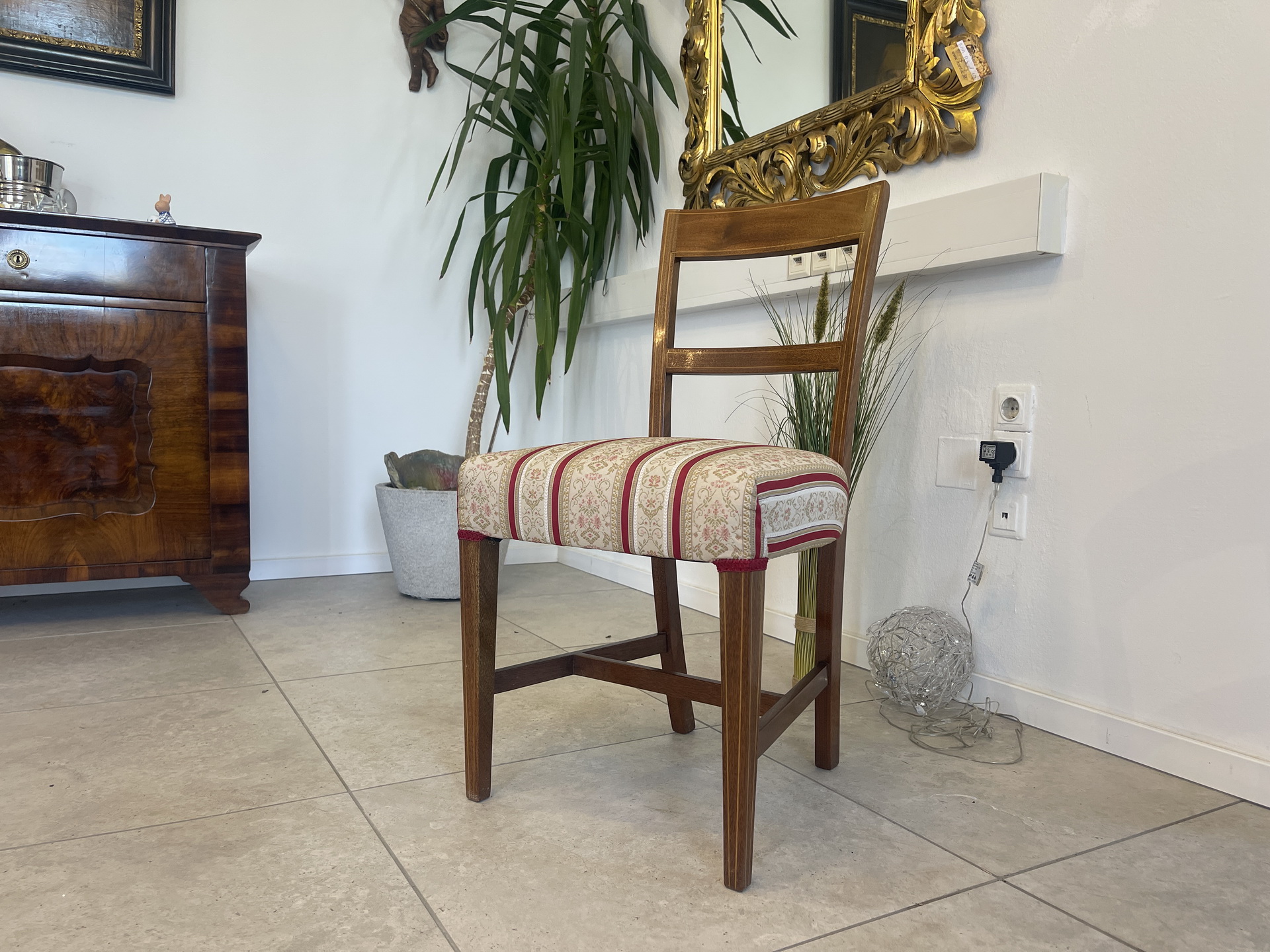 Biedermeier15 Restaurierter Englischer Sessel Nussholz Stuhl A4277