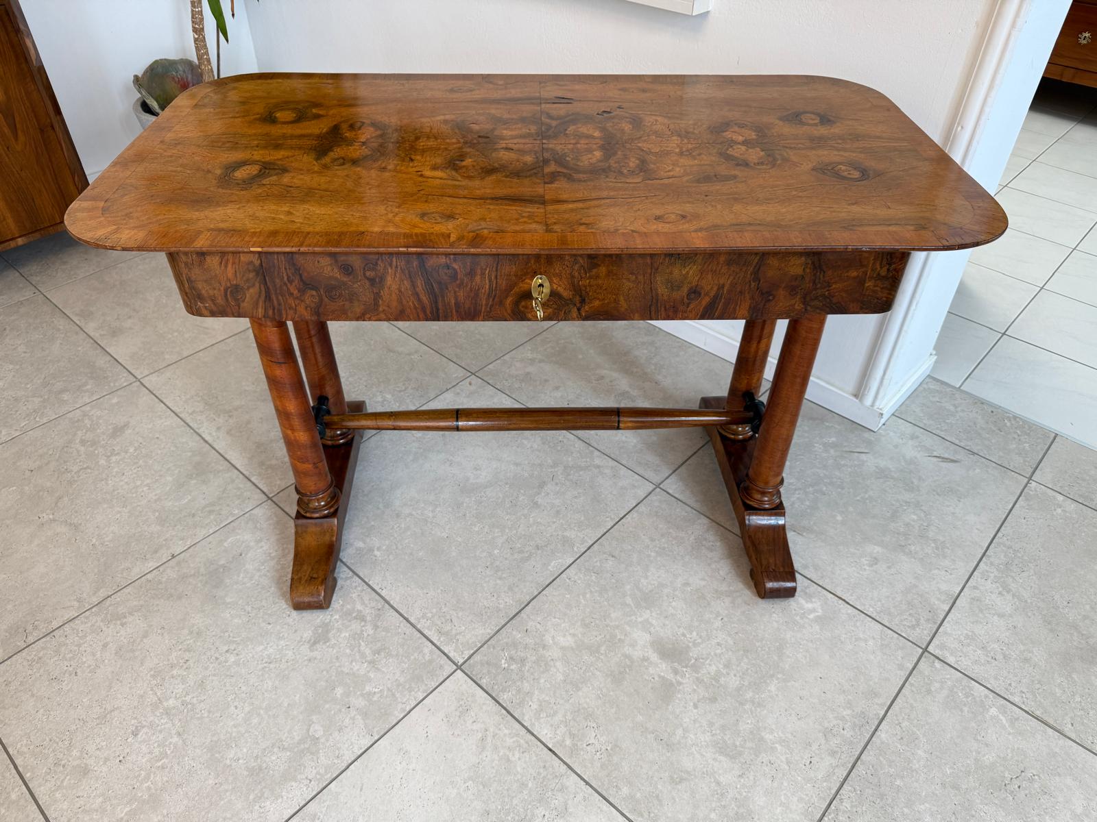 SALE Originaler Biedermeier Tisch Beistelltisch Dannhauser Tisch G1881