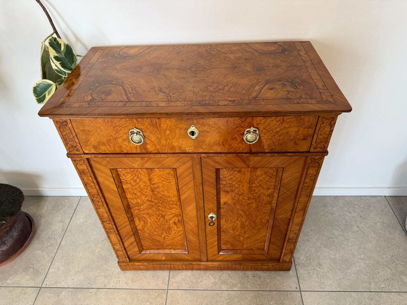 Restauriertes Biedermeier Trumeau Anrichte Antiquität D1193