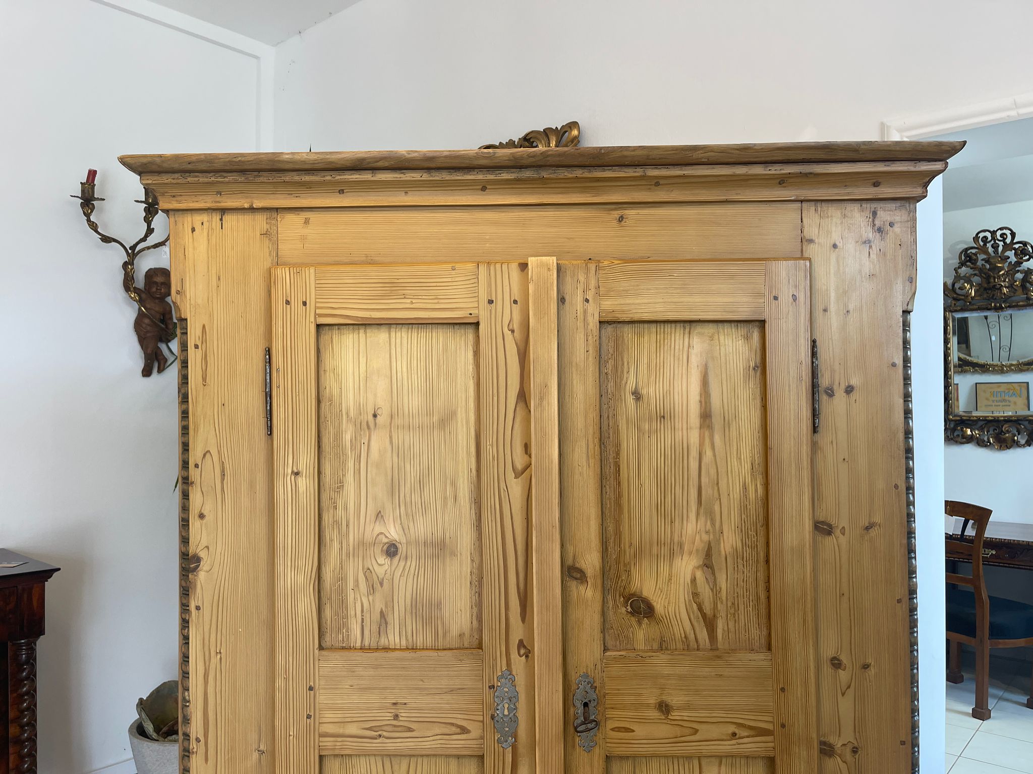 21624f02-3975-4687-91eb-81daca90b1d8 Sale Barock Bauernschrank Barockschrank Hallenschrank A4877