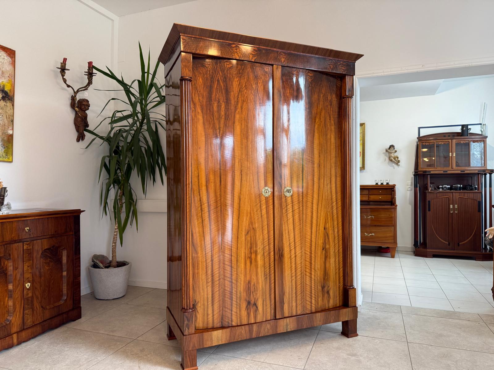 Restaurierter Biedermeier Schrank Kleiderkasten Hallenschrank Antiquität G1837