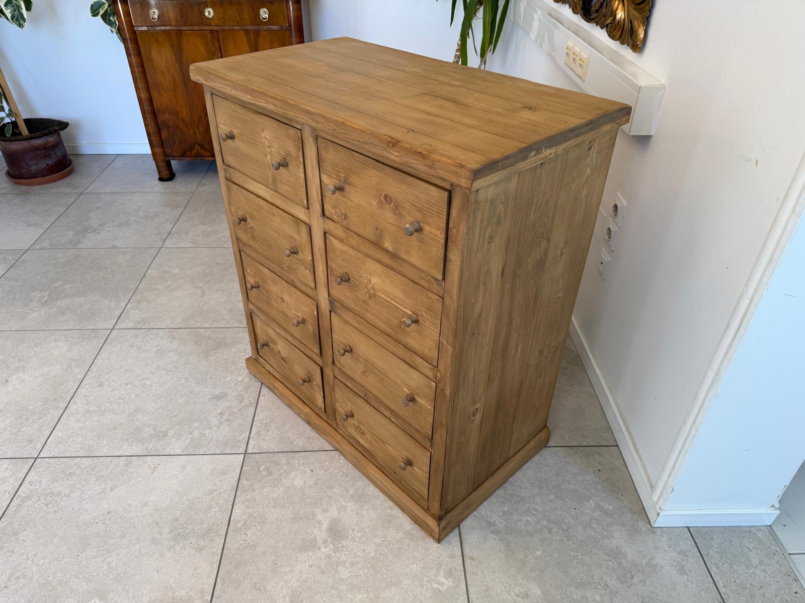 Bäuerliche 8 Ladenkommode Apothekerschrank Altholzkommode Weichholz D2341