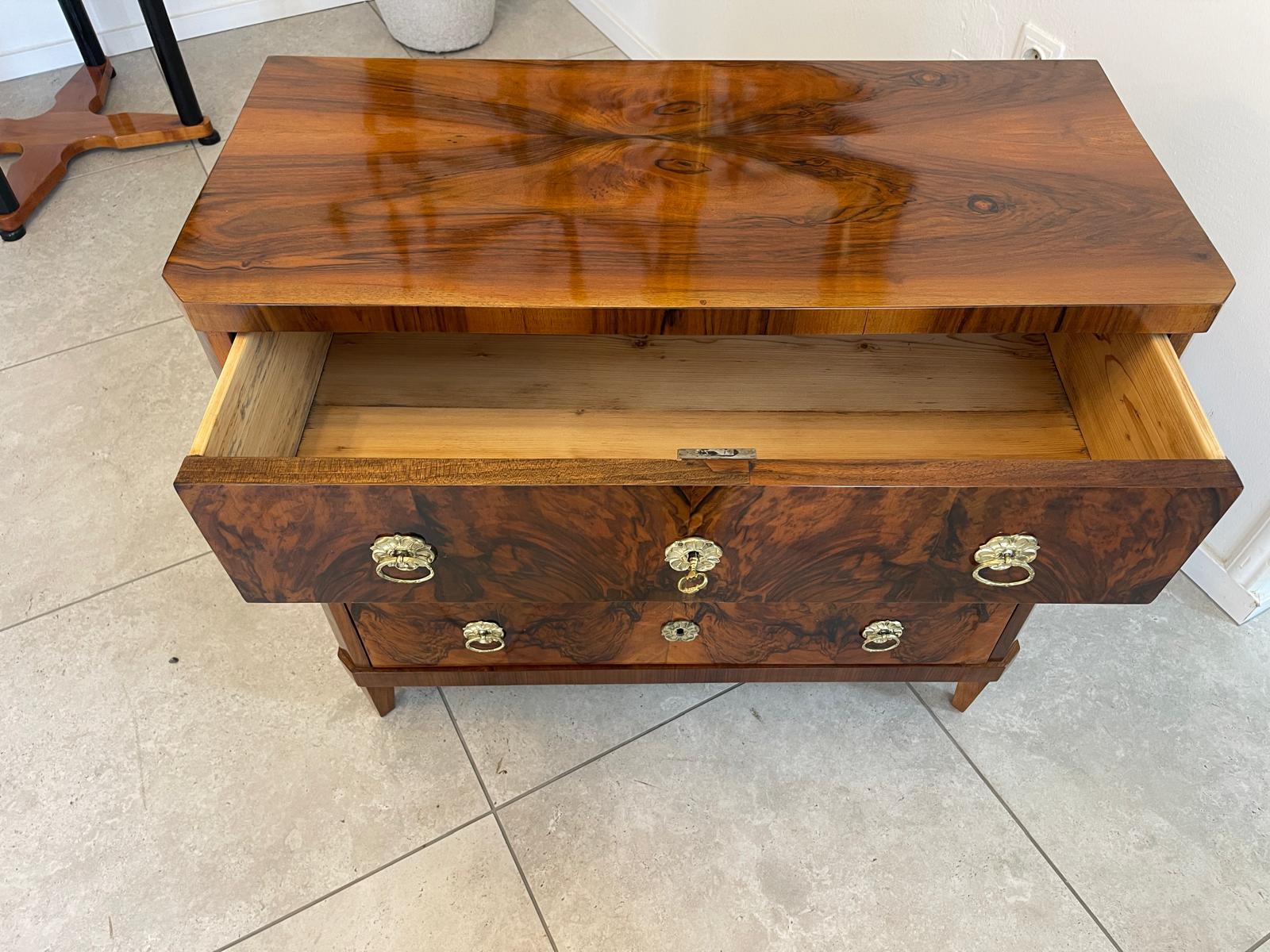 Sale Restaurierte Biedermeier Kommode Nussholz Antiquität G1315