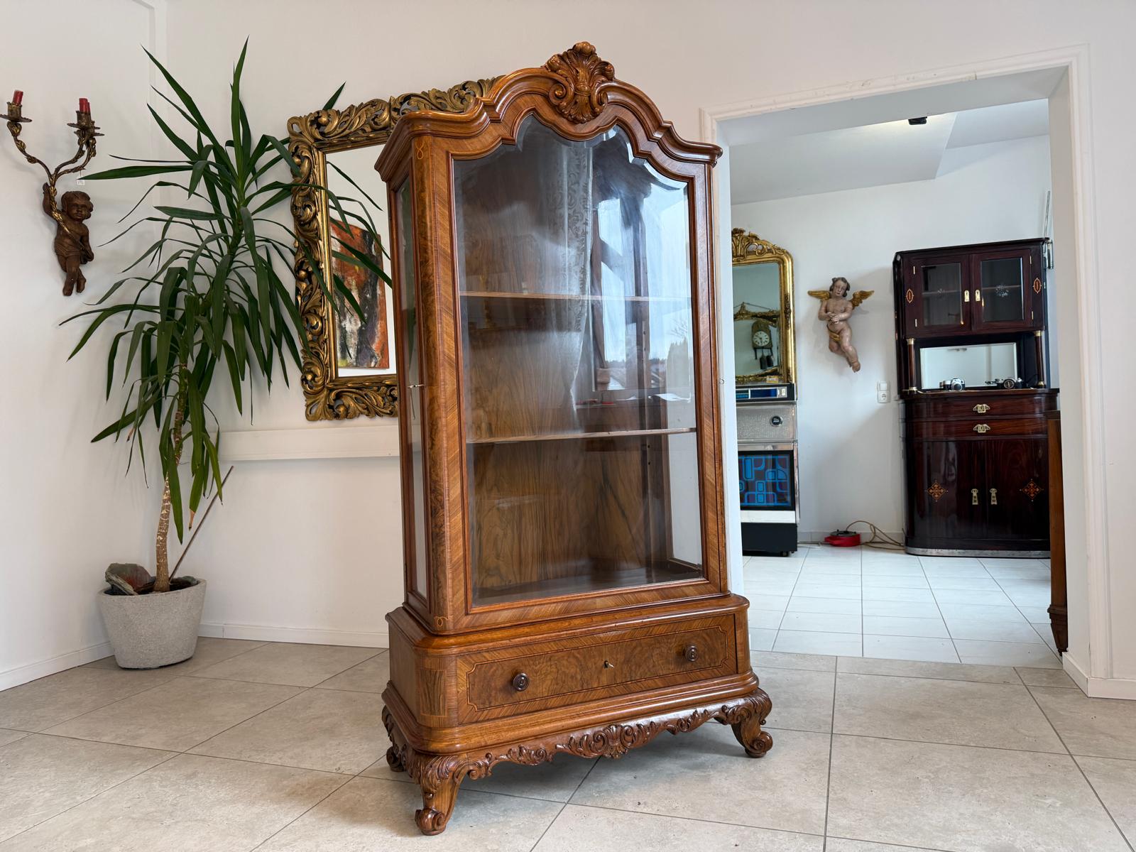 Originle Chippendale Vitrine Traumexemplar Sammlervitrine Antiquität D1162