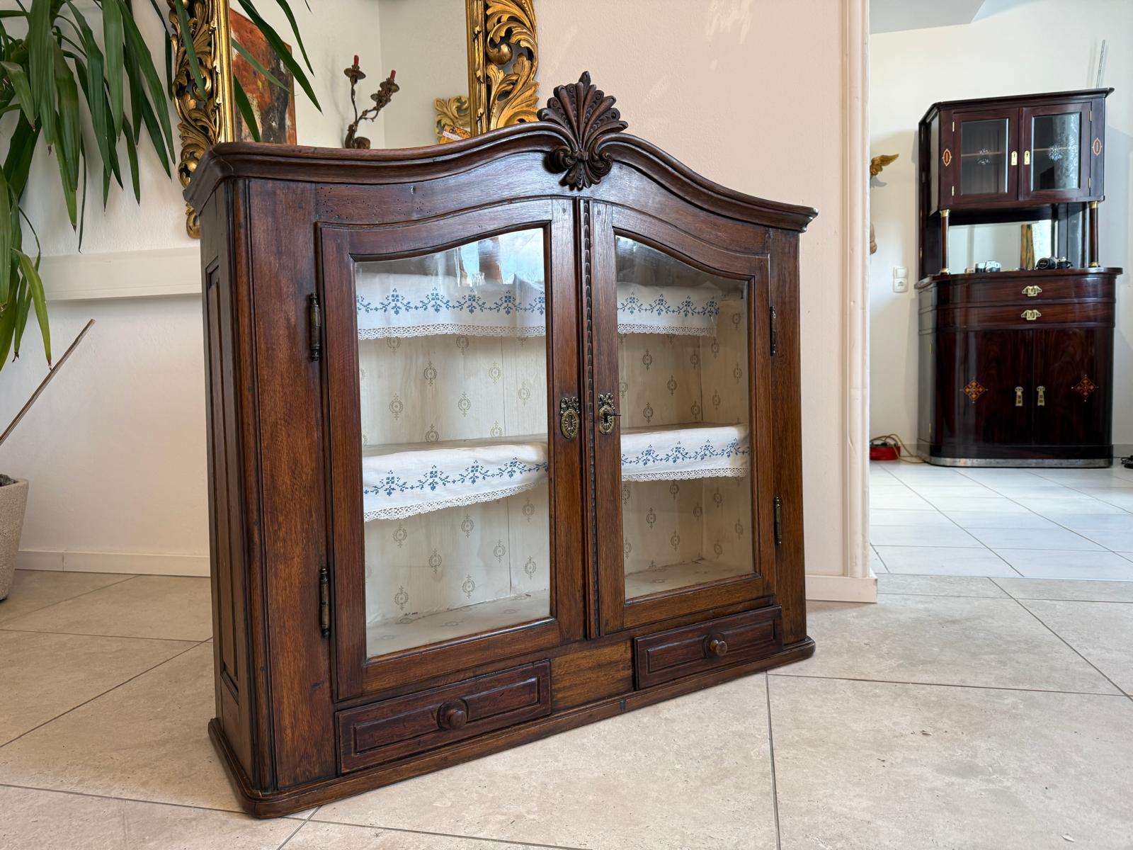 Originaler Barockaufsatz Vitrinenaufsatz Wandboard D2386