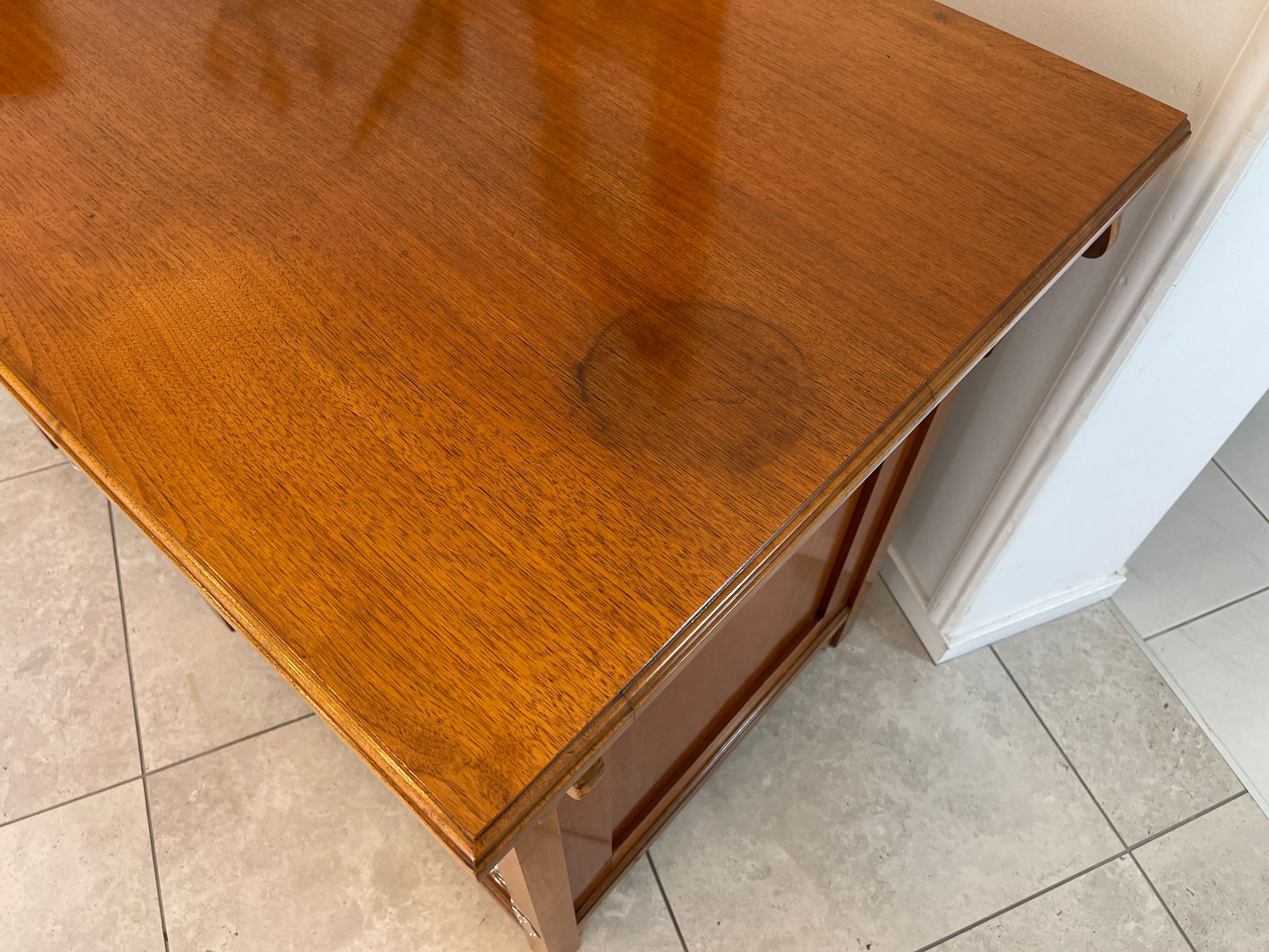 e2b432d8-839d-45c2-a638-7edf7e002878 Restaurierte Jugendstil Anrichte Sideboard Antik Vintage Traum A4986