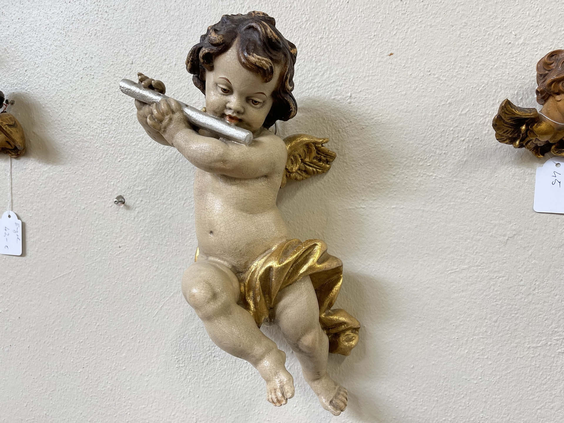 Madonna-Engel_07 hübsche Engelsfigur Putto Holzfigur Holzschnitzerei i1704