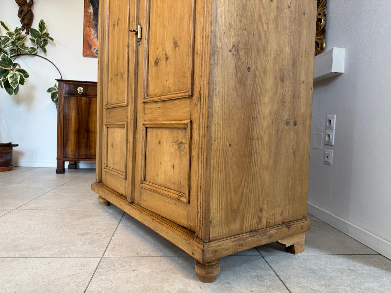 Gründerzeit Bauernschrank Bauernkasten Hallenschrank Weichholz G2132