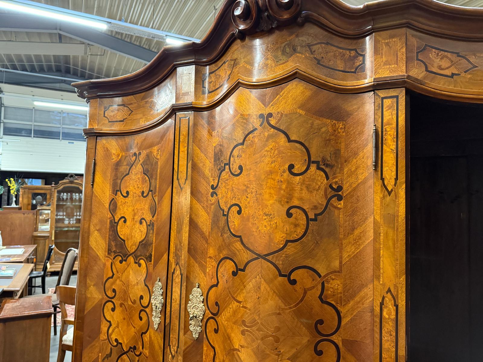 Barocker Hallenschrank Barockschrank Maria Theresienschrank G2313