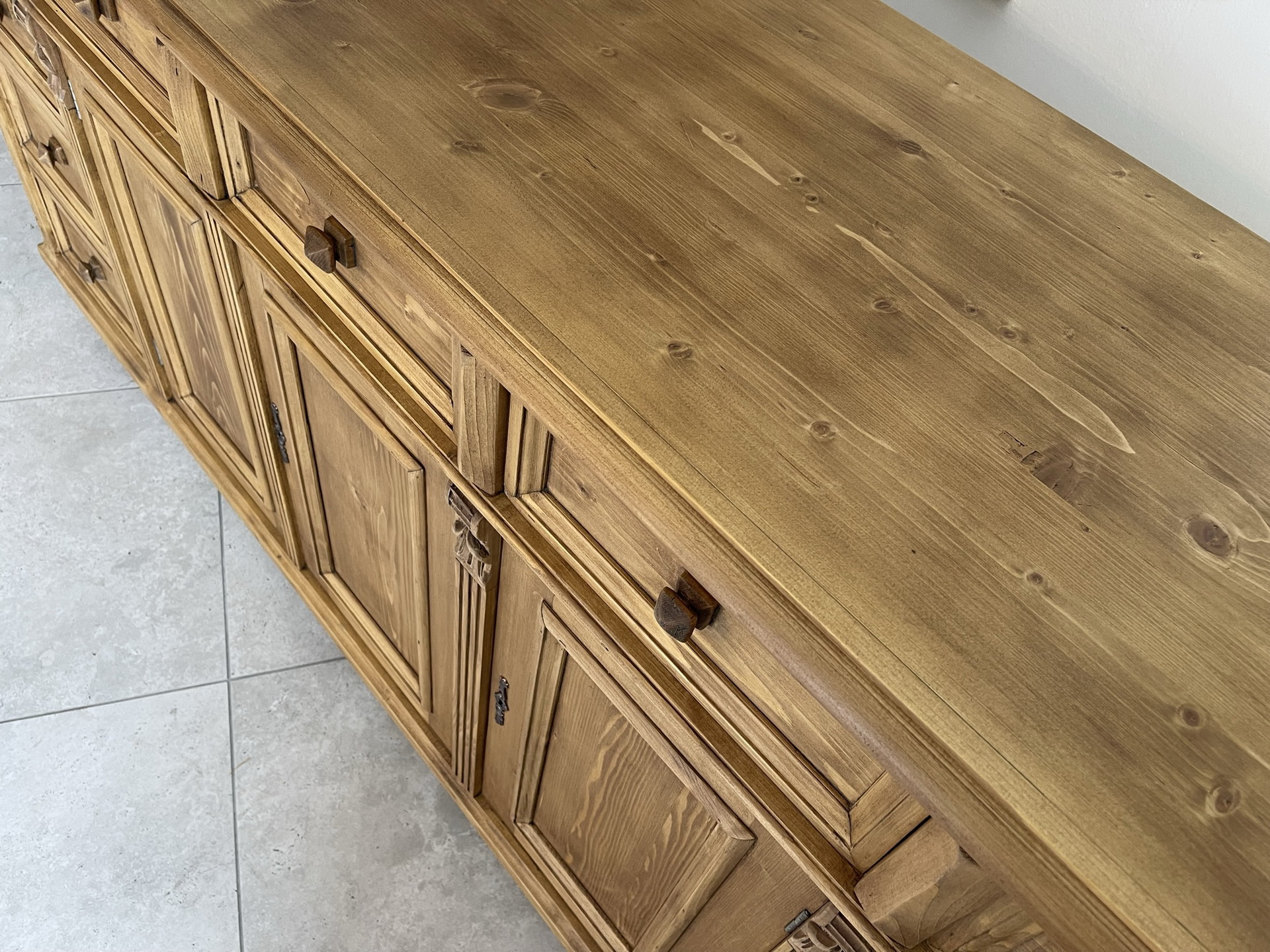Chesterfield-Bauernschrank_06 urige 11 Ladenkommode Ladenschrank Apothekerschrank B1967