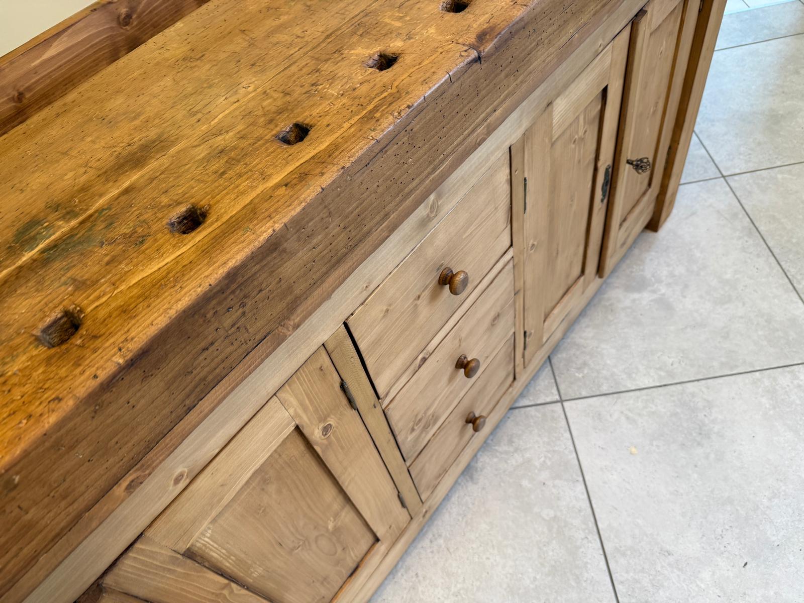 Urige Hobelbank Werkbank Pult Tresen Ladenschrank Antik G2257