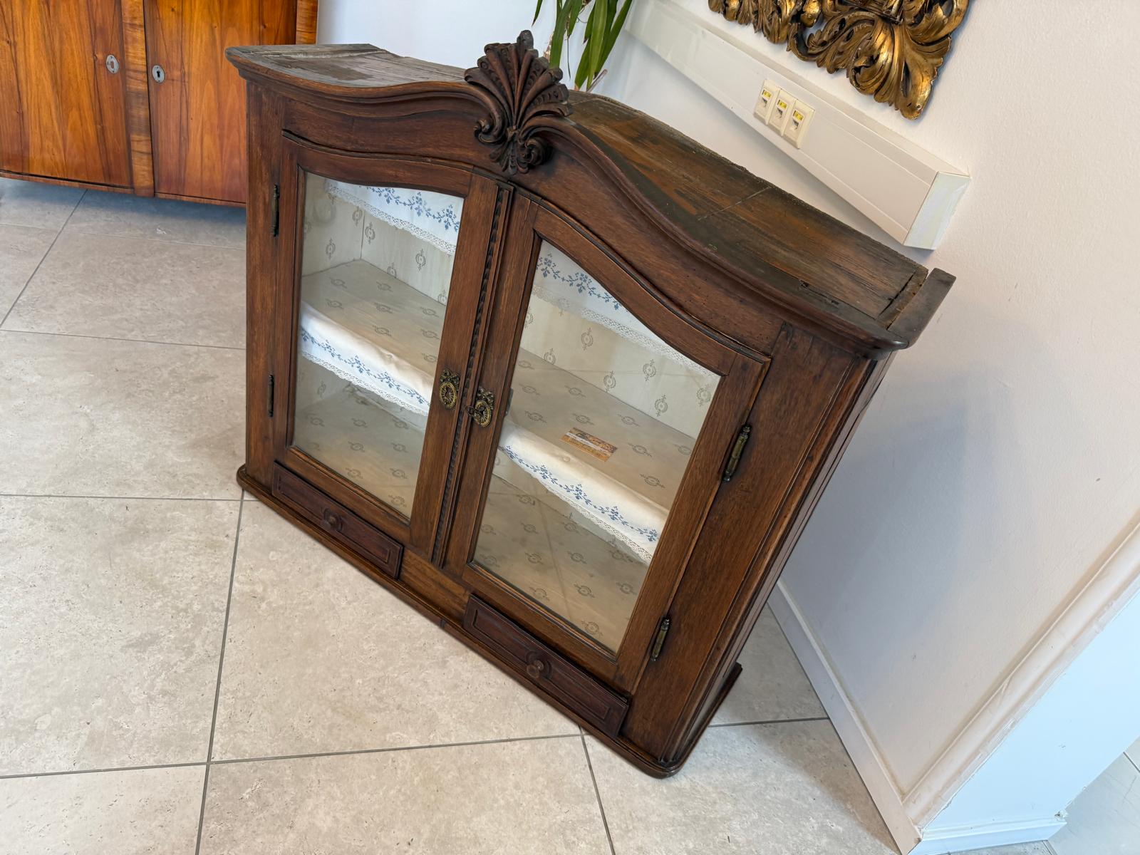 Originaler Barockaufsatz Vitrinenaufsatz Wandboard D2386