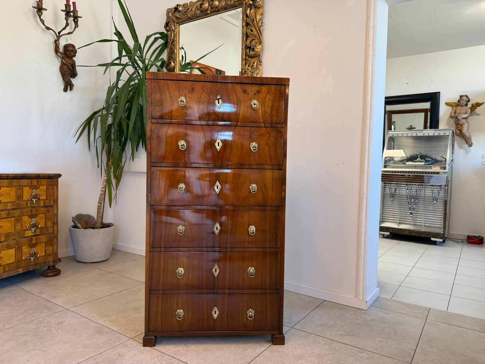 Biedermeier Wochenkommode Nussholz Restauriert D2606