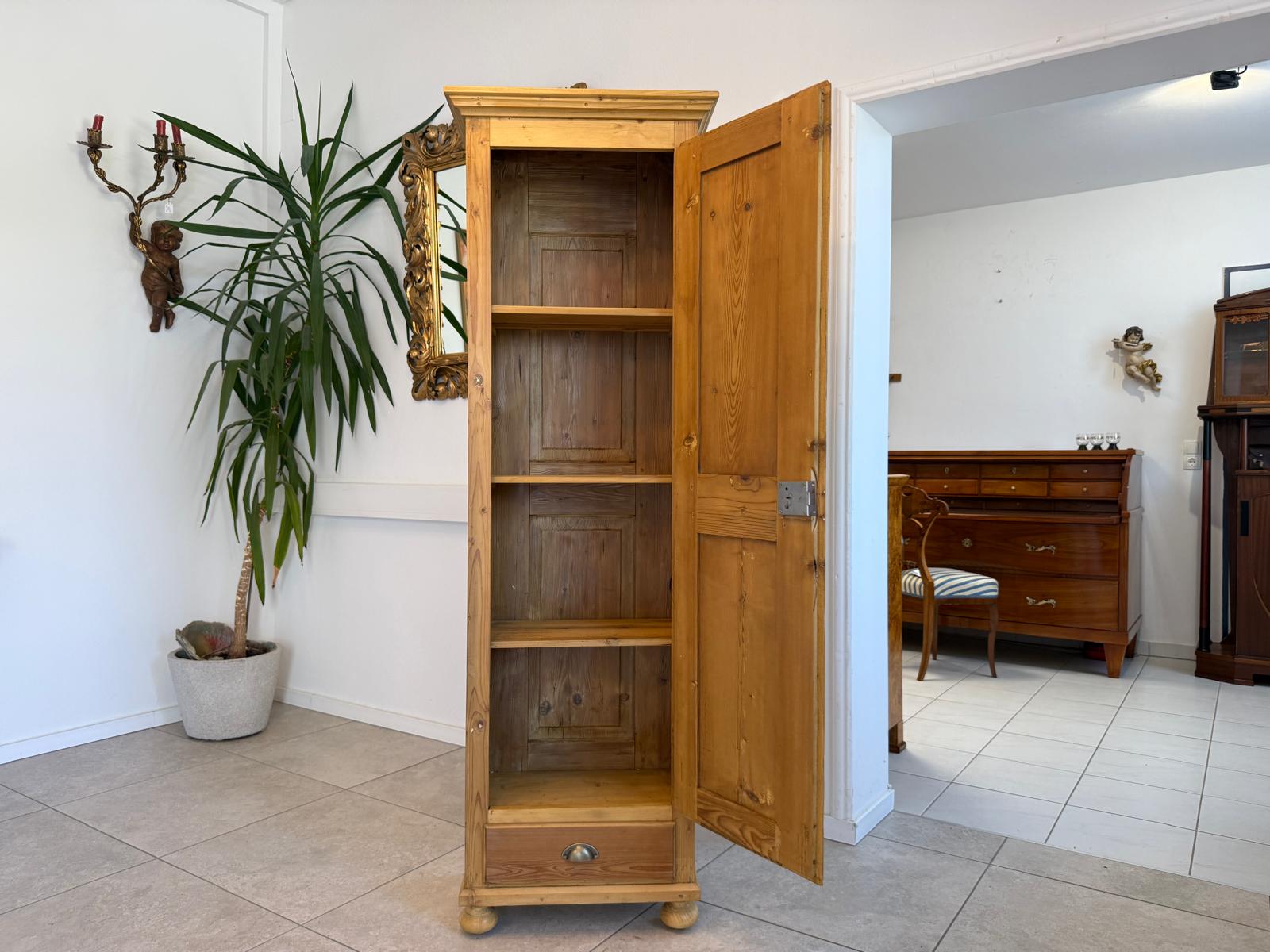 Originaler restaurierter Jugendstil Bauernschrank Naturholzschrank G1786