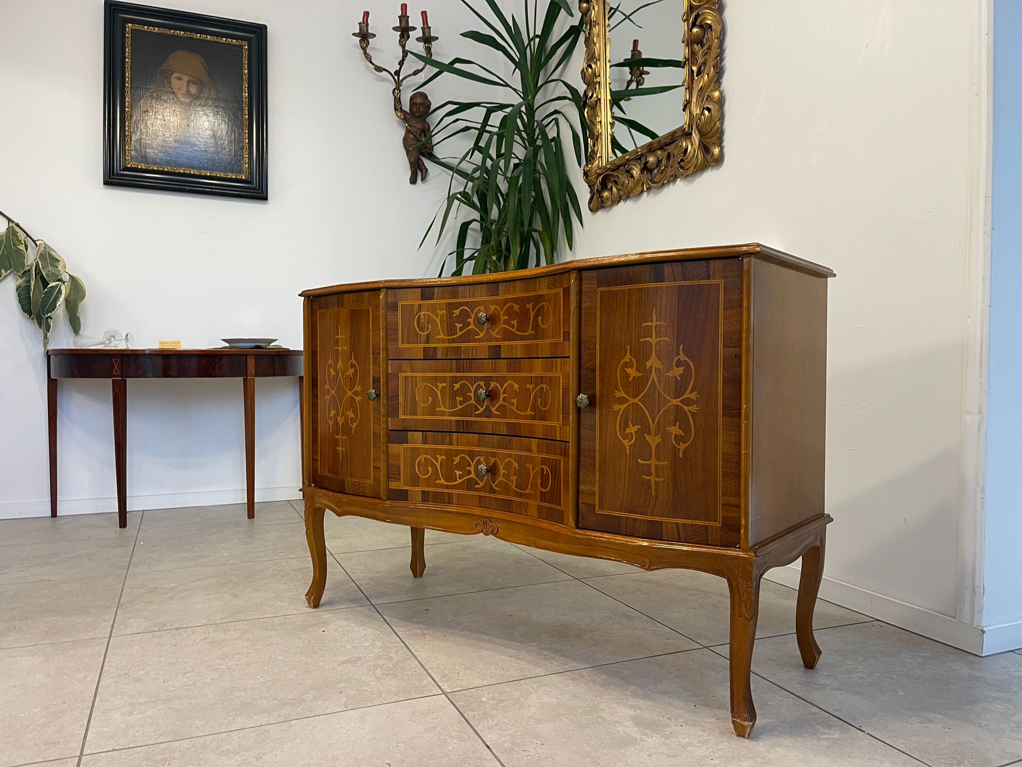 431f267e-9b48-44a9-81df-2abde5dd0894 Anrichte Sideboard Kommode Barockstilkommode 3 Laden Kommode A5119