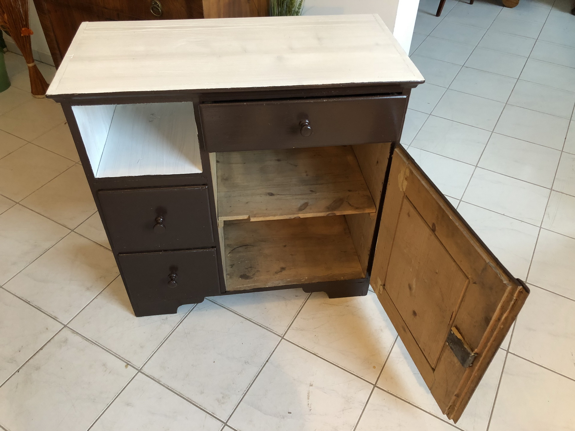 urige Anrichte Almerschrank Kommode Mehlkasten X2358