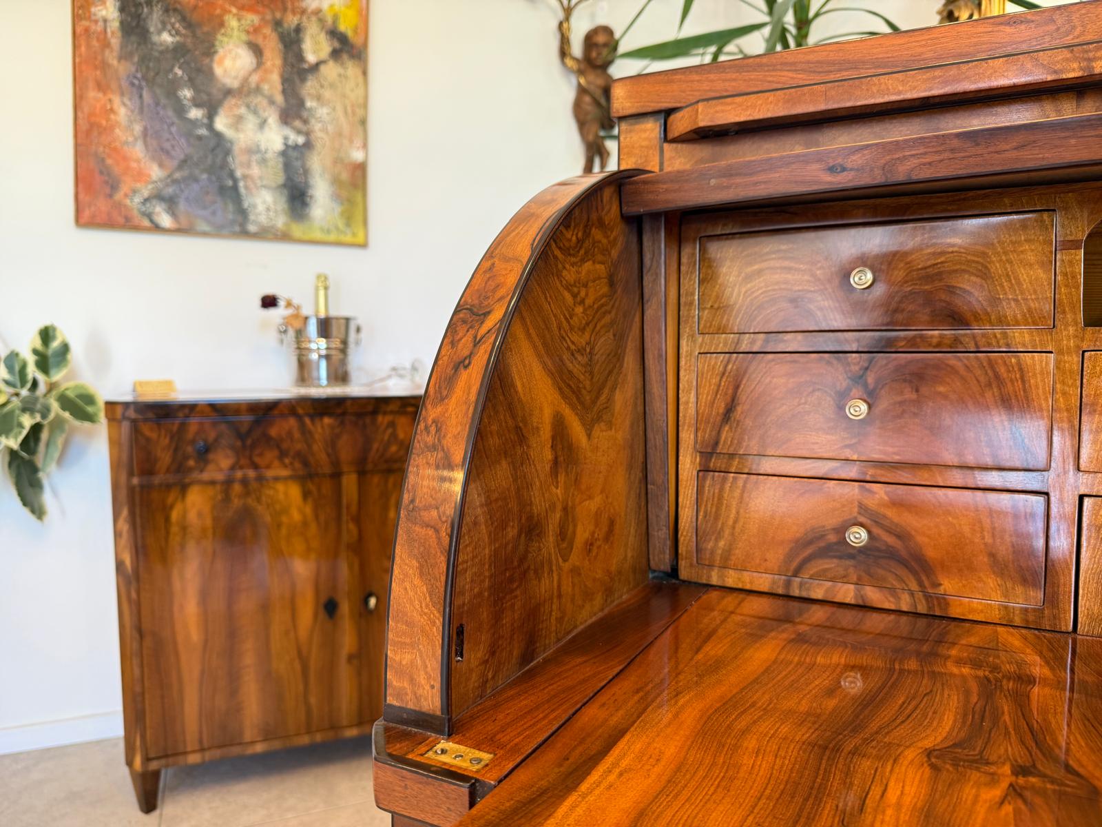 Sale Restaurierter Biedermeier Sekretär Schreibpult Nussholz G1968