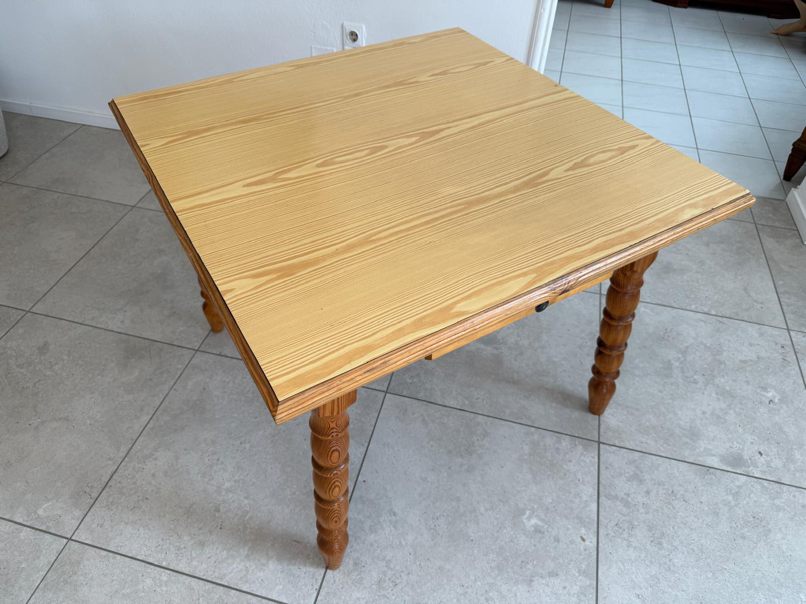 Einfacher Bauerntisch Teilmassiv Esstisch G1887