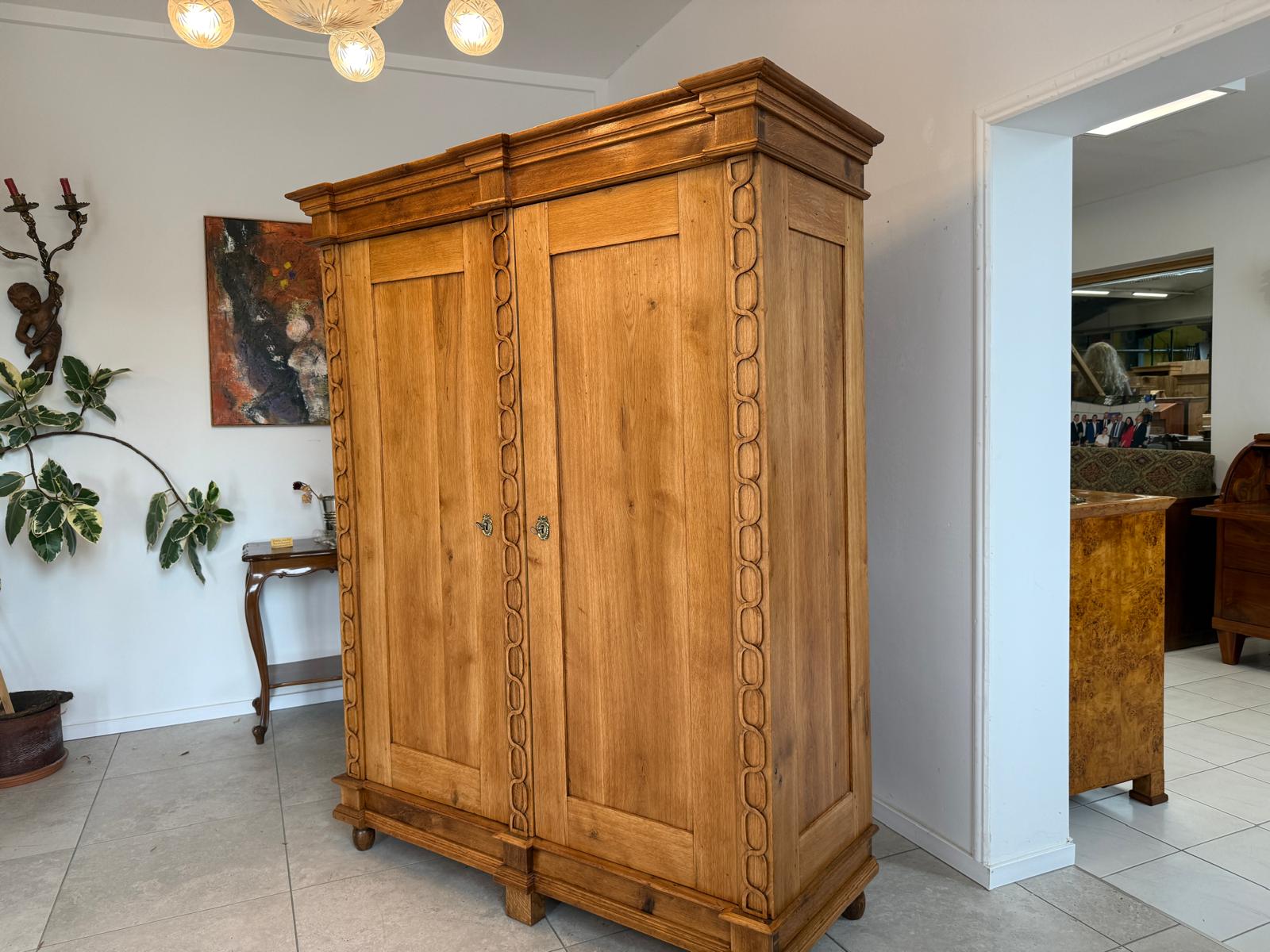 SALE Restaurierter Biedermeier Schrank Kleiderkasten Antiquität G1820