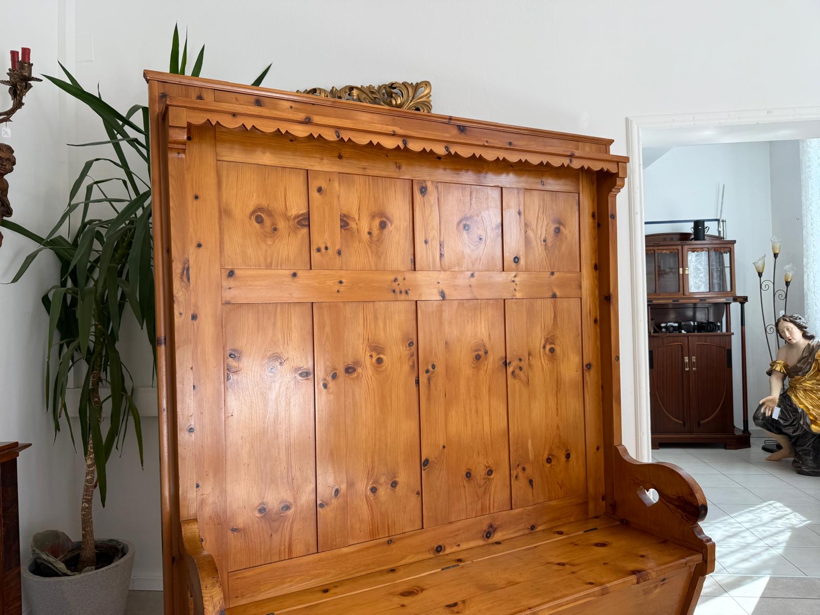 Provinzielle Bäuerliche  Truhenbank Landhausbank Bankerl Zirbenholz G1857