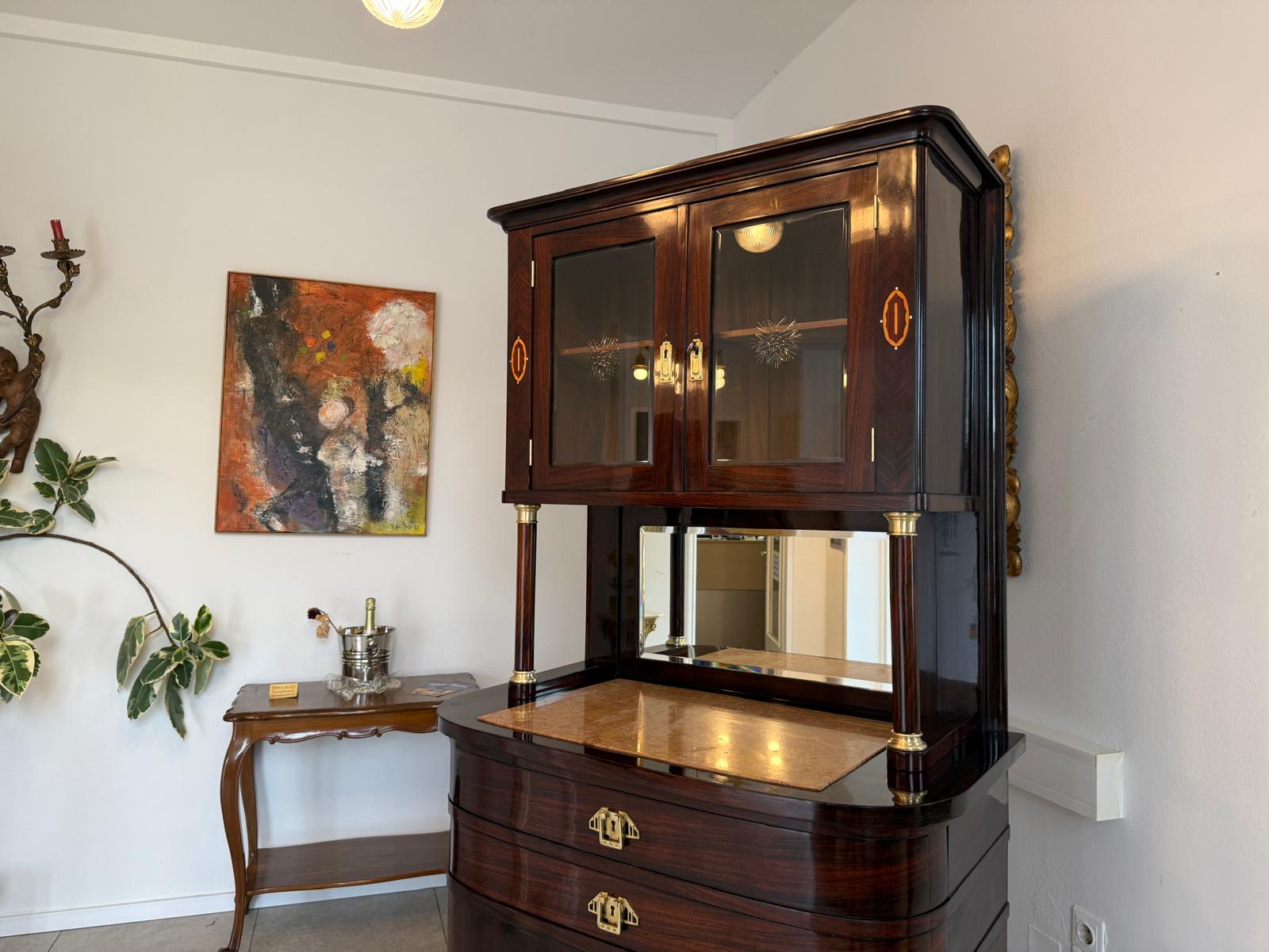 Sale Restauriertes Jugendstil Designerbuffet Aufsatzbuffet Schellack Antiquität G1814