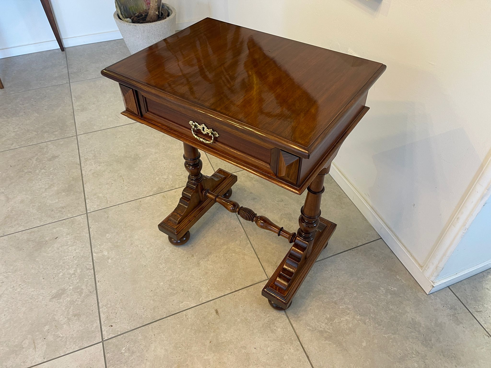 SALE Retauriertes Originales Gründerzeit Tischerl Nähtischerl G1066