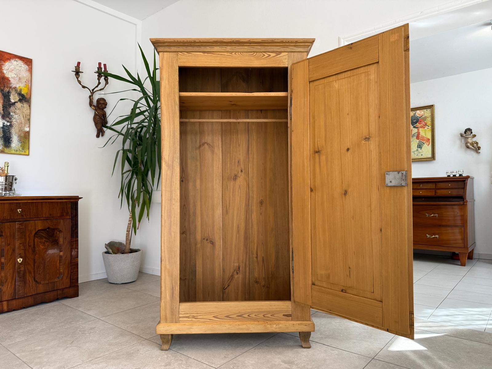 Restaurierter Biedermeier Bauernschrank Naturholzschrank Antik G1855