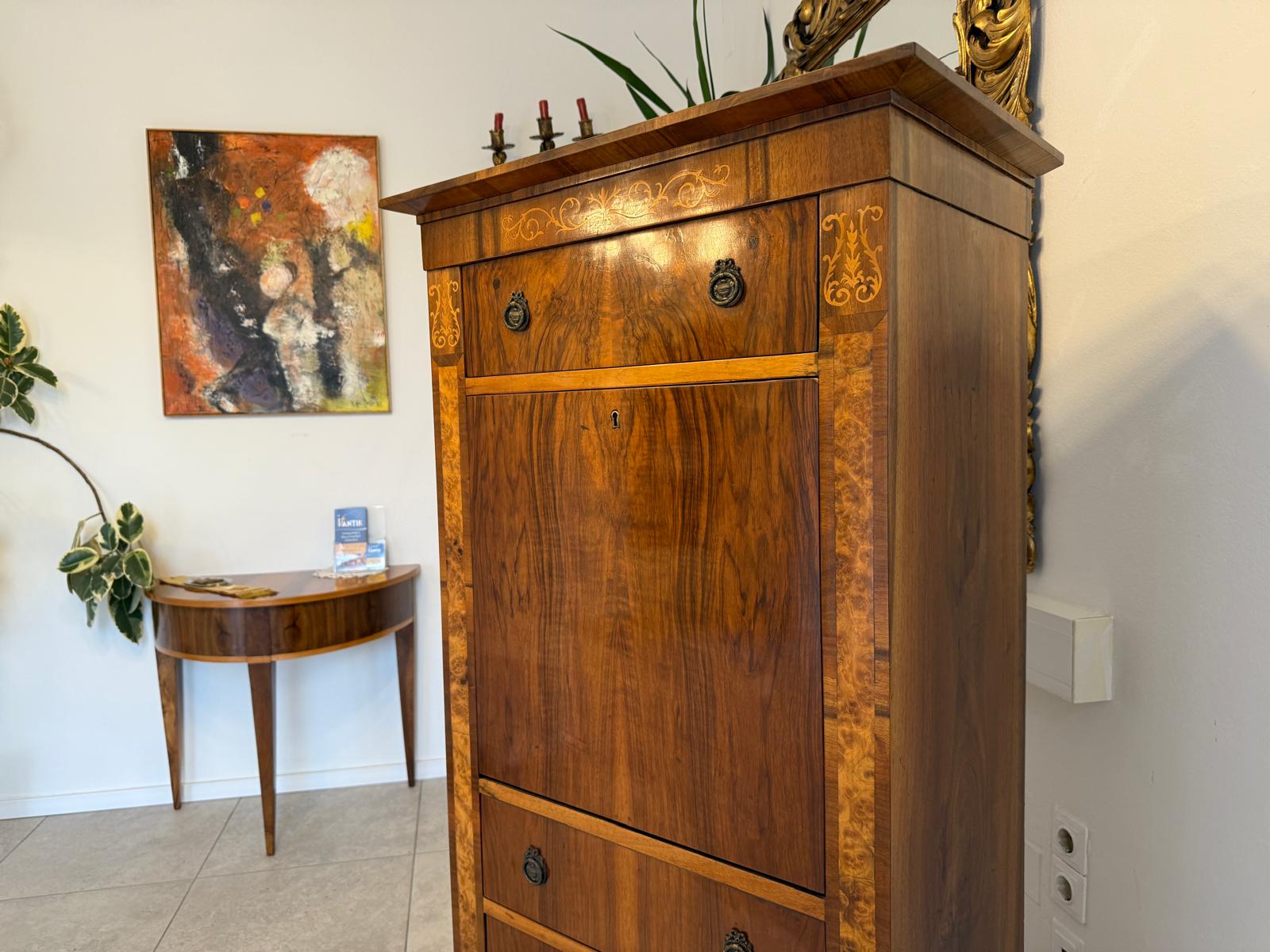 Zierlicher Barocker Sekretär Schreibtisch Wurzelholz G2302