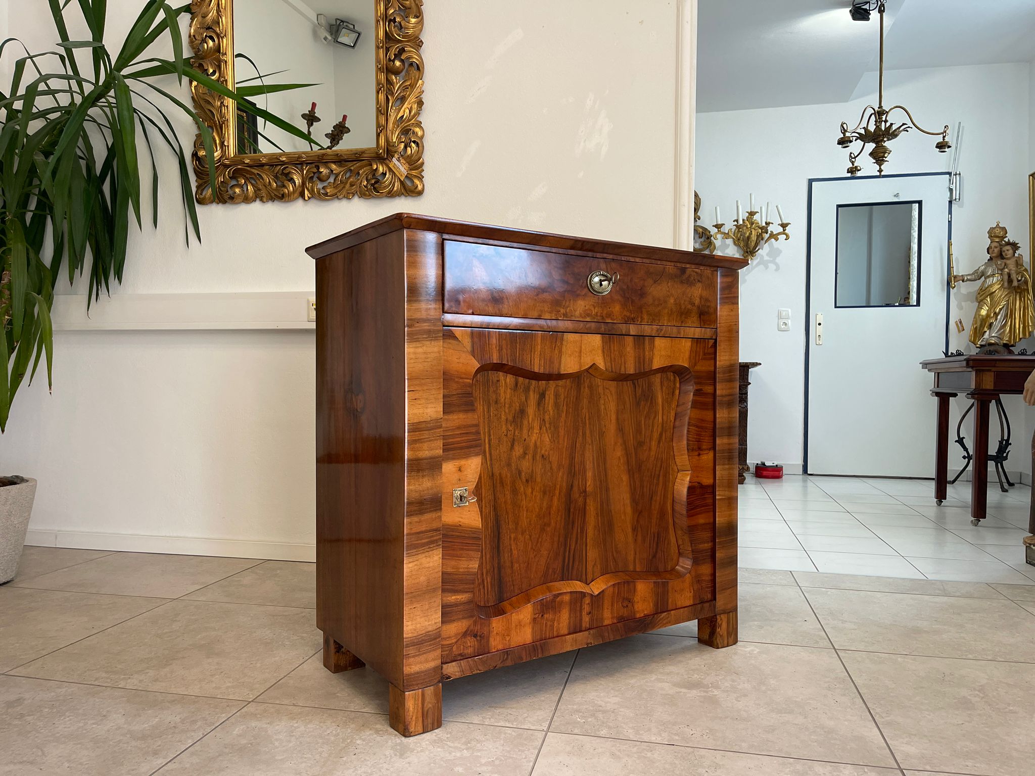 7b4cafda-8097-4eac-a9bd-5ad29d30fa2b Oriiginales Biedermeier Trumeau Anrichte A4989