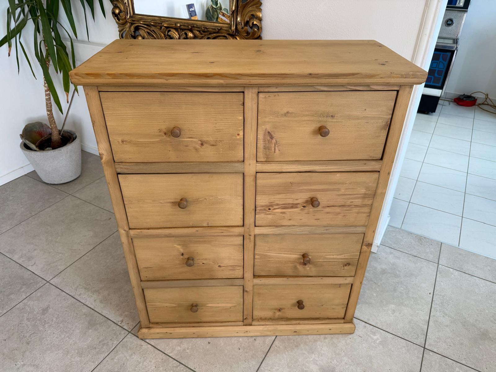 Bäuerliche 8 Ladenkommode Apothekerschrank Altholzkommode Weichholz D1182
