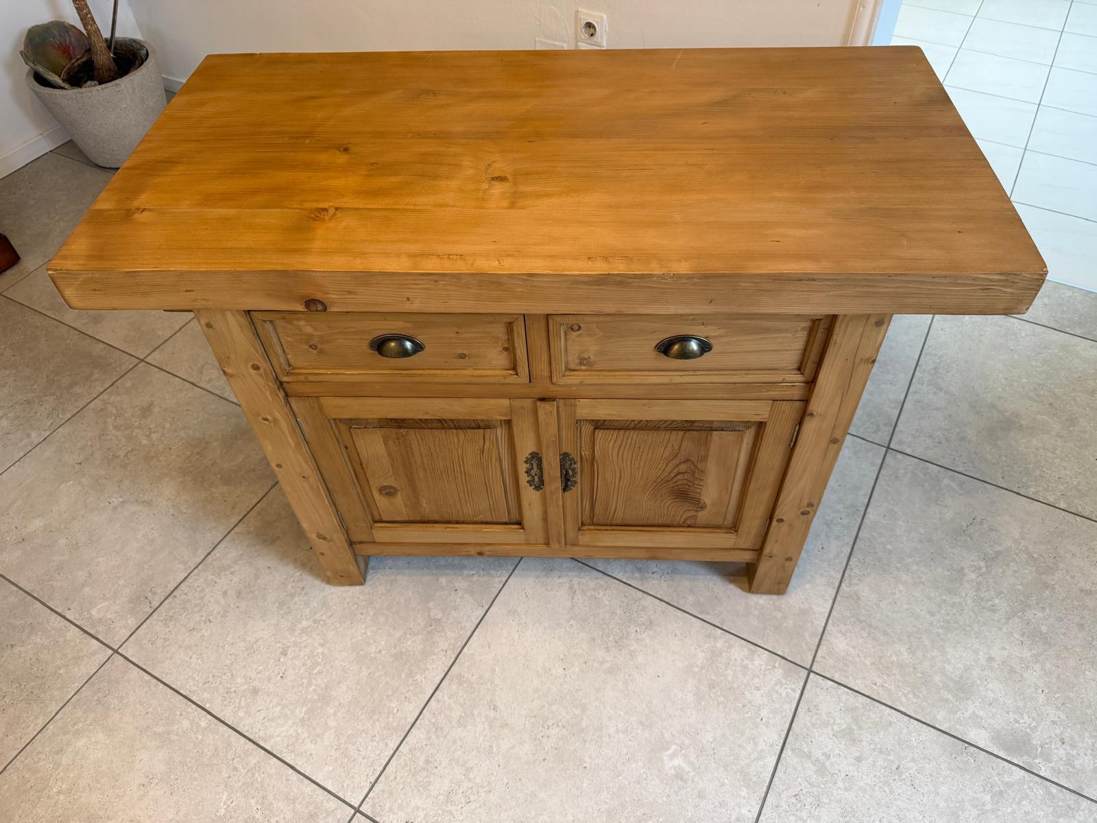 Urige bäuerliche Bar Altholz Vintage Verkaufstheke Schneidertisch D1114