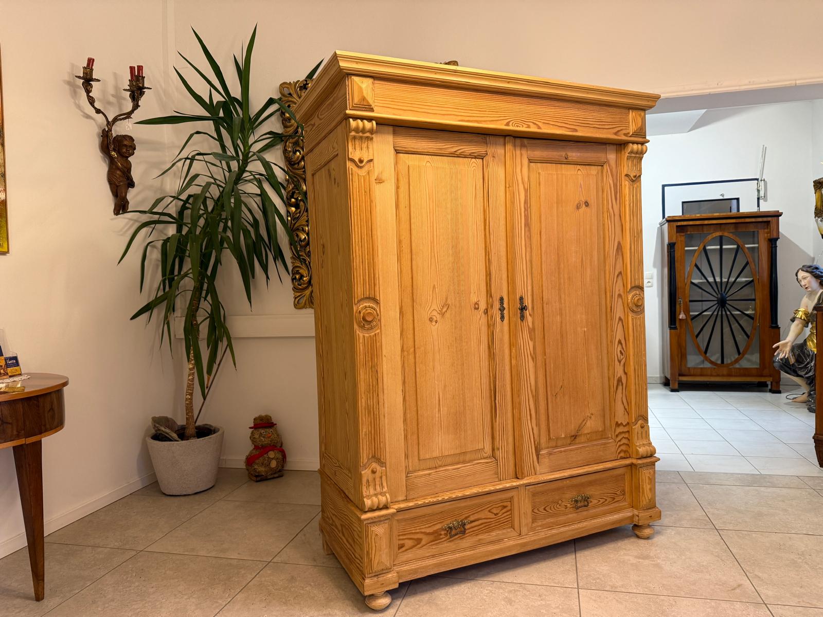 SALE Gründerzeit Bauernschrank Biedermeier Schrank G2399