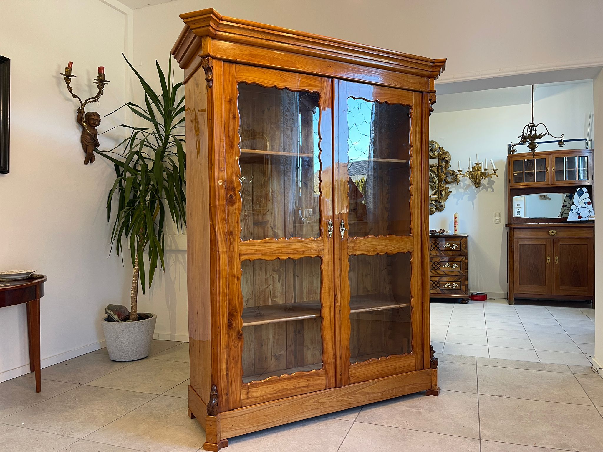 6445ad9d-4962-4423-a3a9-a69b98988229-1 Biedermeier Bücherschrank Antique Kirschholz Glasvitrine Restauriert A5108