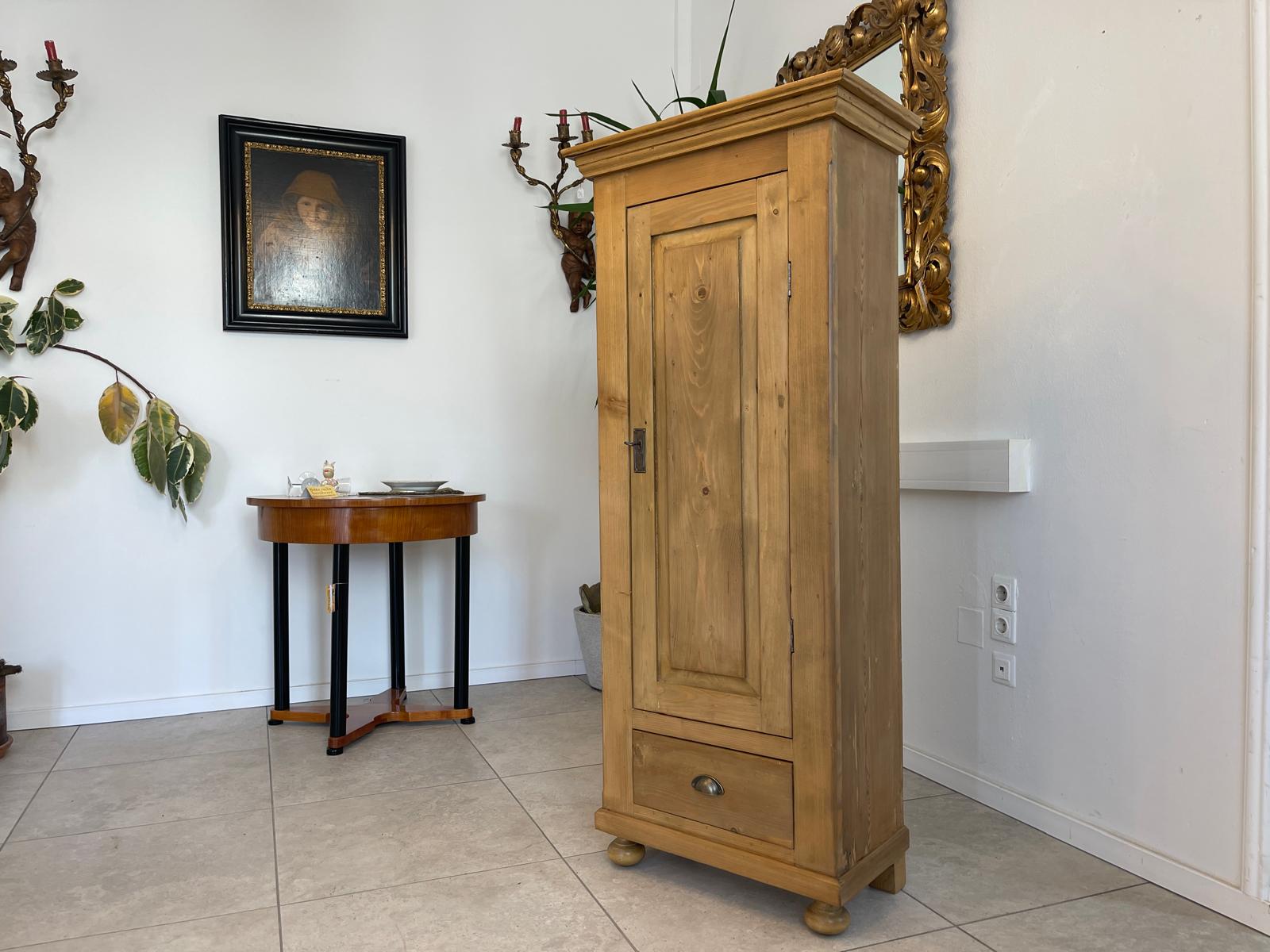 Bäuerlicher 1 türiger Bauernschrank Jugendstil Naturholzschrank G1320